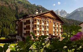 Sport Hotel Cristal